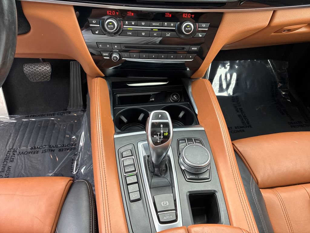 Used 2018 BMW X6 xDrive50i AWD/4WD image 16