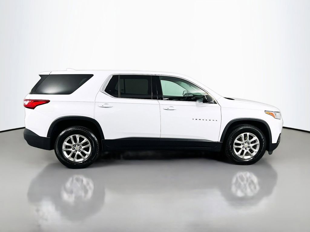 Used 2020 Chevrolet Traverse LS FWD image 4