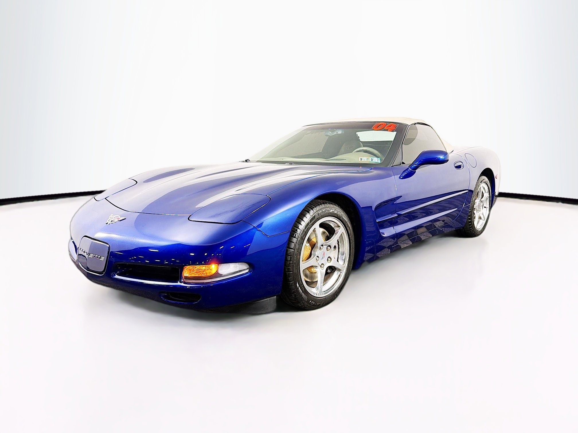 Used 2004 Chevrolet Corvette Convertible w/ Preferred Equipment Group image 4