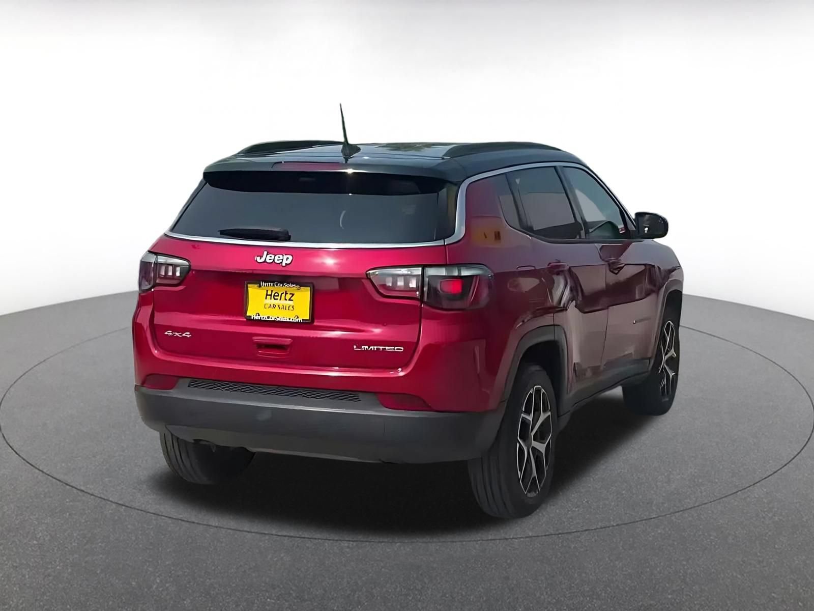 Used 2025 Jeep Compass Limited AWD/4WD image 14