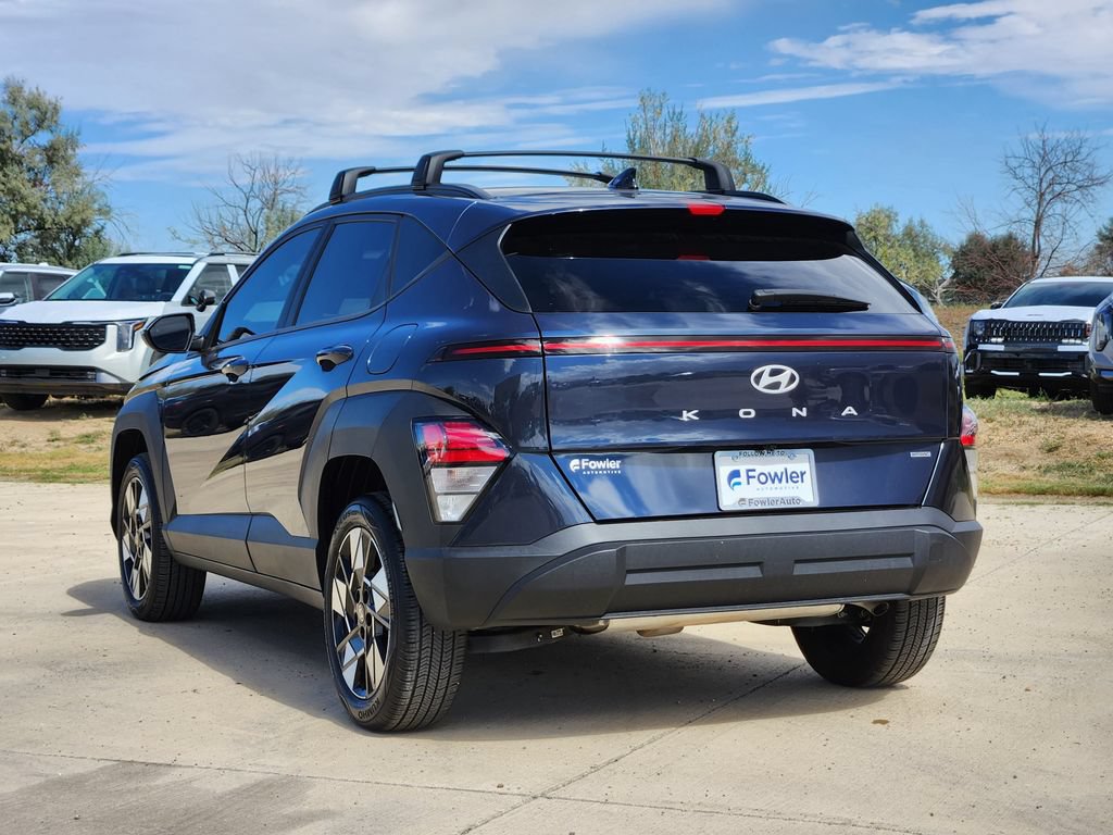 Used 2024 Hyundai Kona SEL AWD/4WD image 7