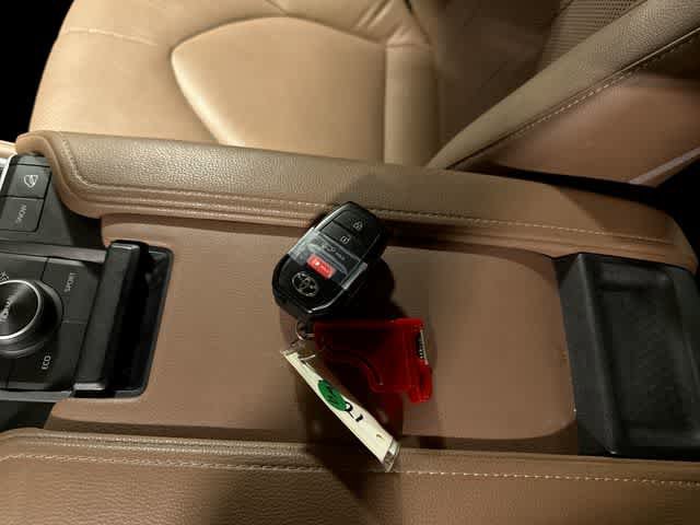 Used 2024 Toyota Grand Highlander AWD image 40