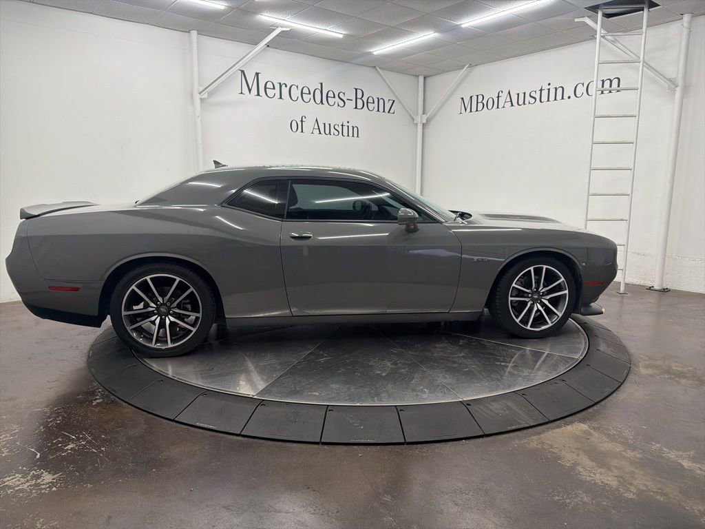 Used 2023 Dodge Challenger R/T w/ Plus Package image 8