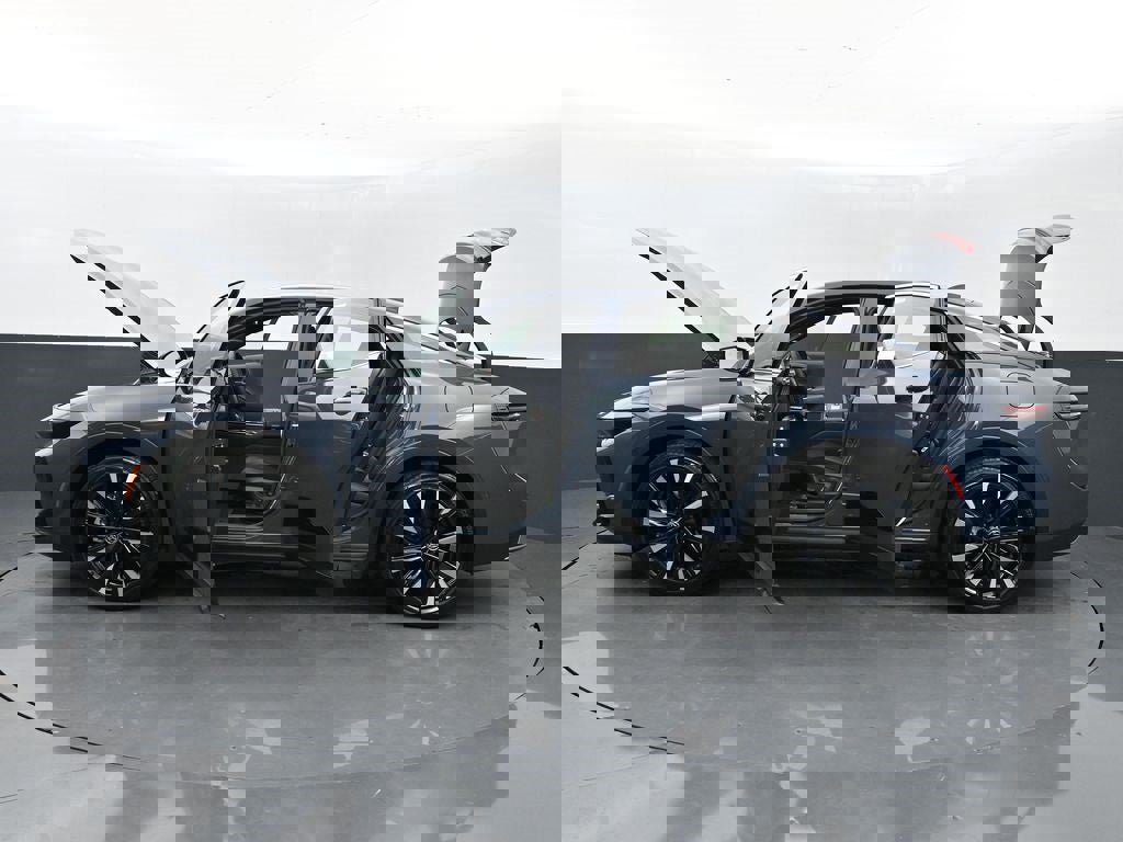 New 2026 Toyota Crown Platinum image 60