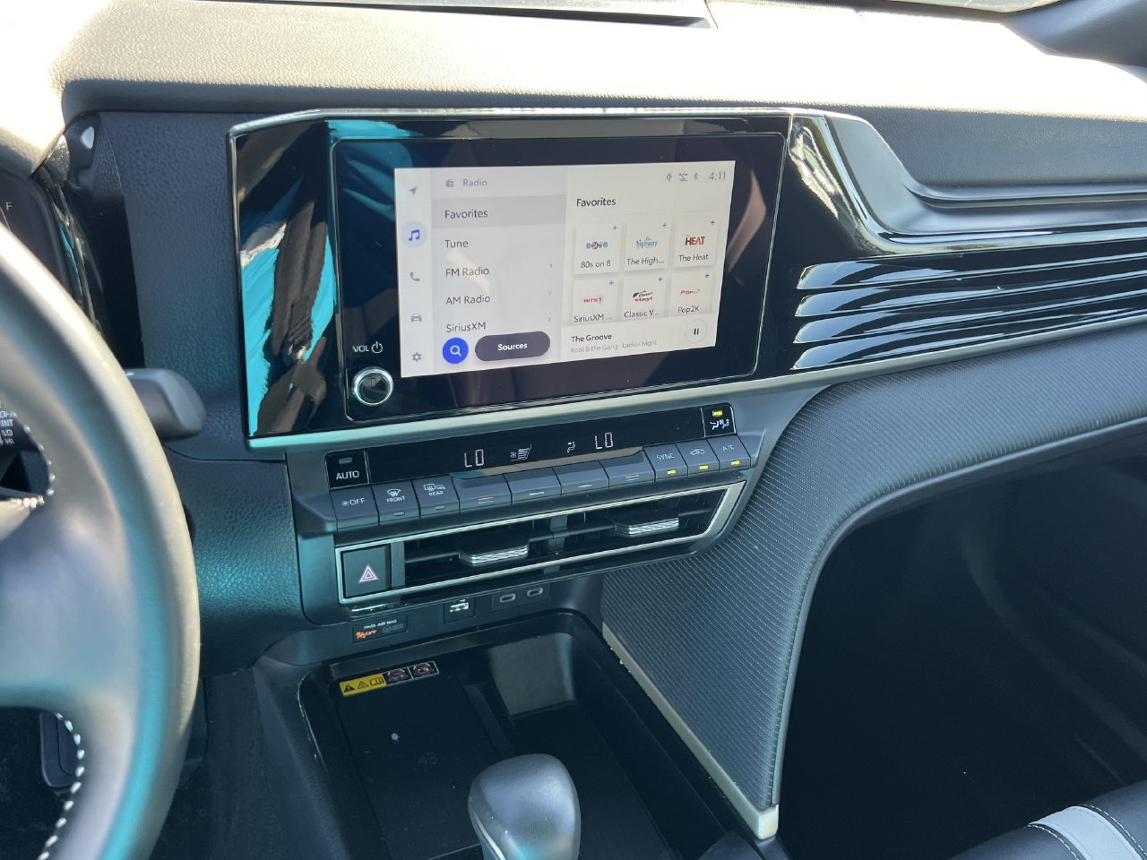 Used 2026 Toyota Camry SE FWD image 8