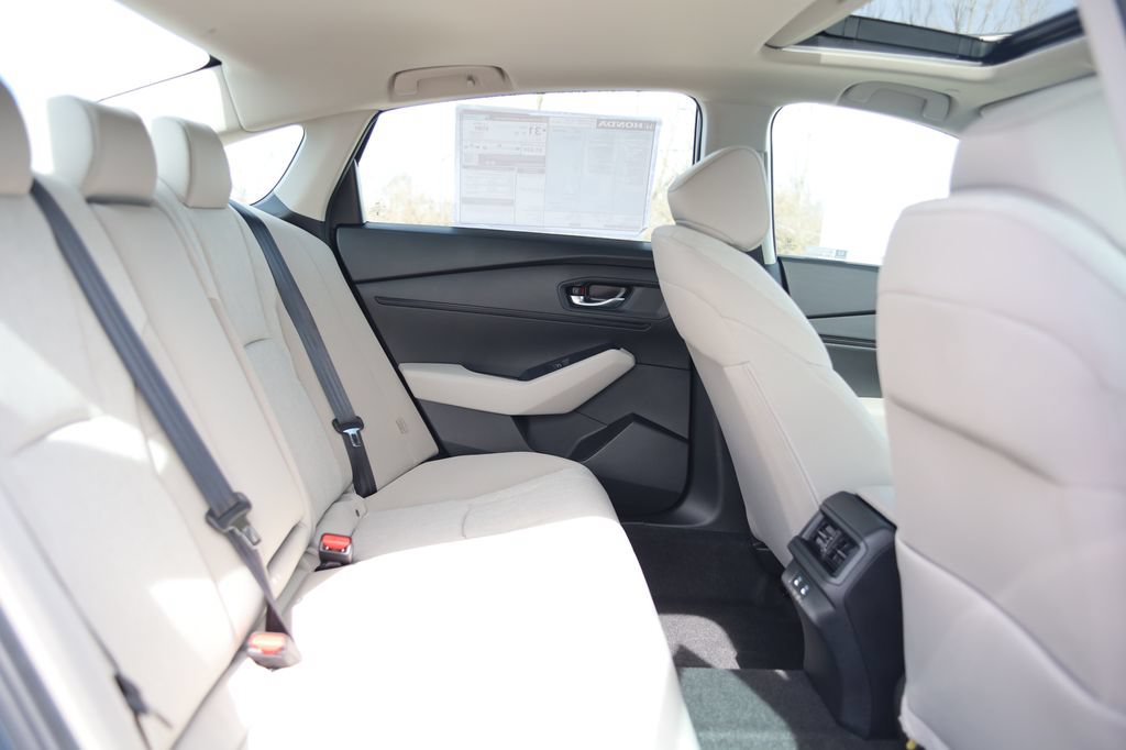 New 2026 Honda Accord SE image 32