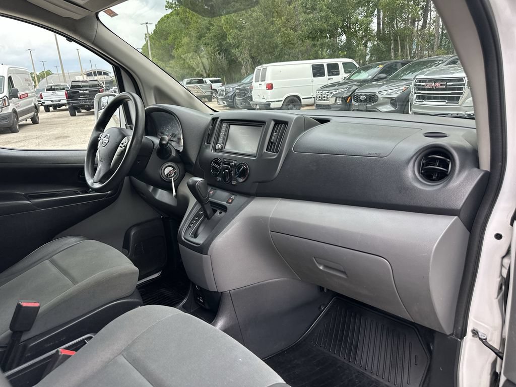 Used 2020 Nissan NV200 SV FWD image 27