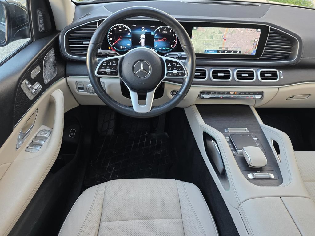Used 2021 Mercedes-Benz GLS 450 4MATIC image 11