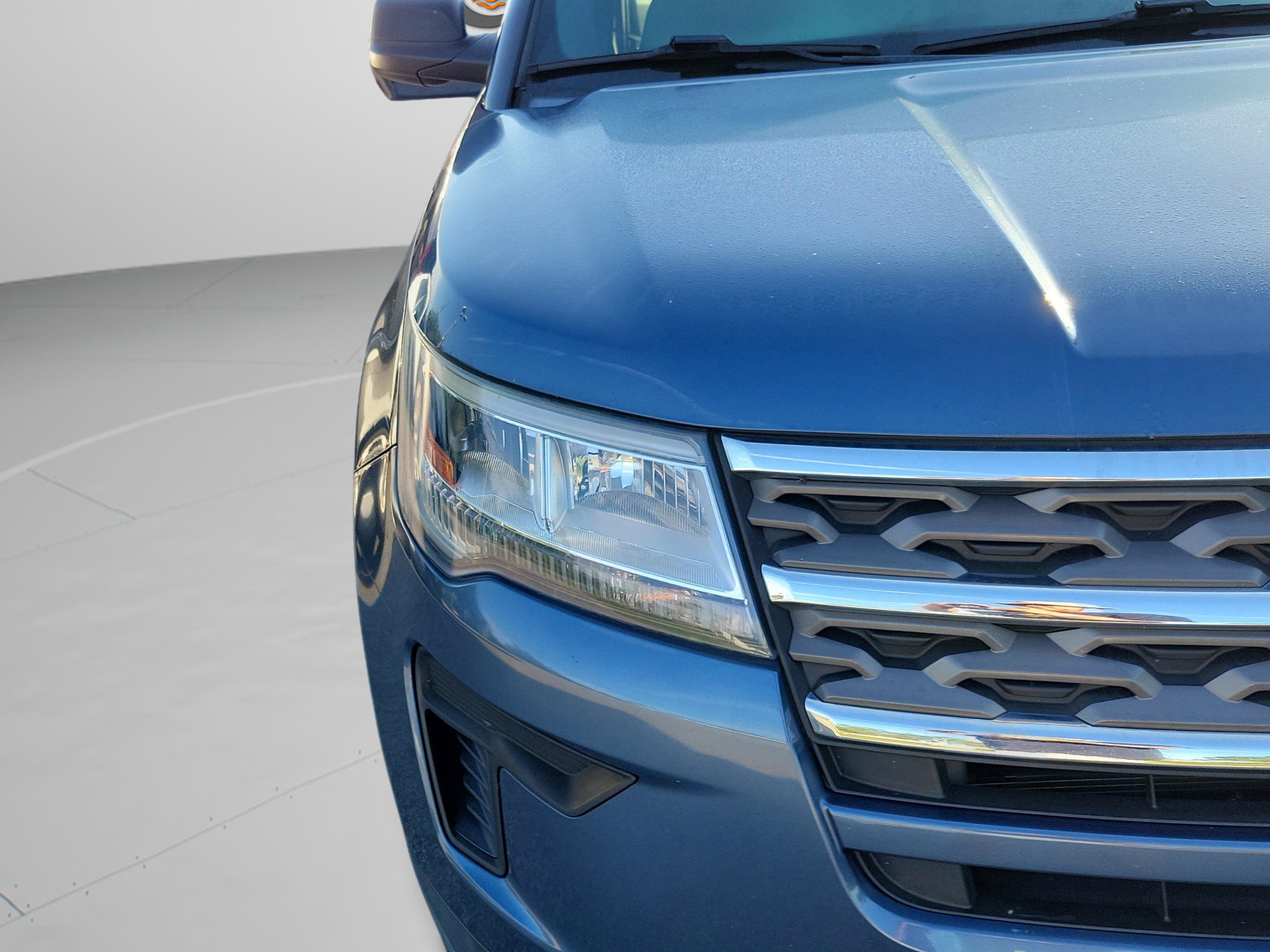 Used 2018 Ford Explorer FWD image 16