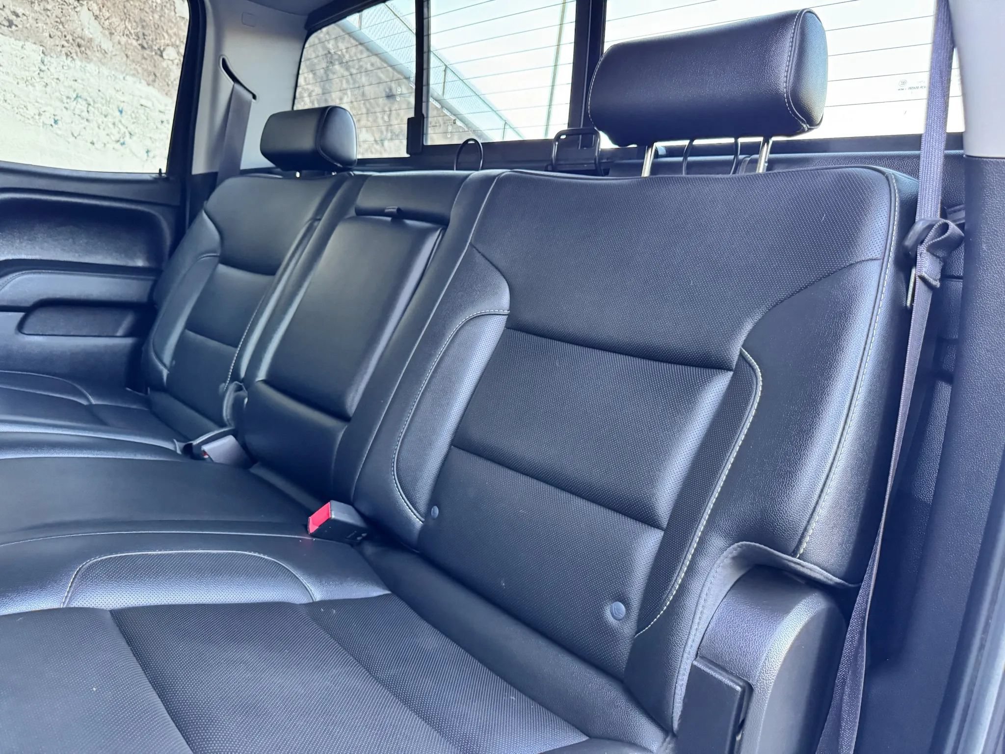 Used 2016 Chevrolet Silverado 2500 LTZ w/ Duramax Plus Package AWD/4WD image 20