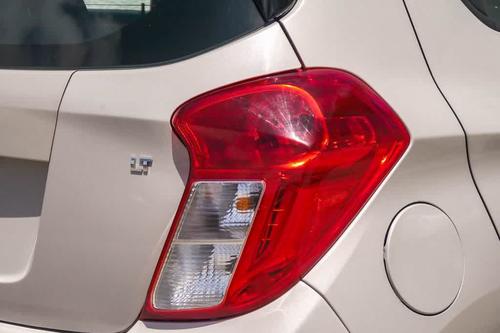 Used 2021 Chevrolet Spark LT FWD image 10