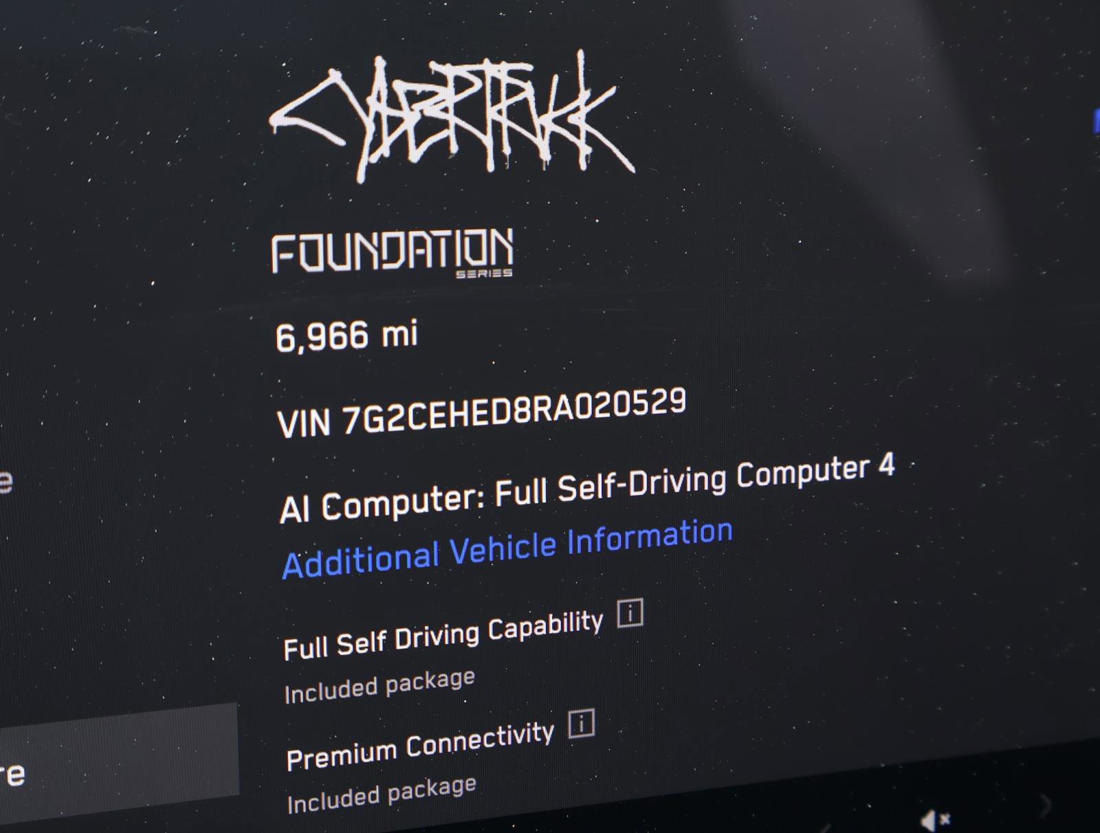 Used 2024 Tesla Cybertruck AWD Crew Cab image 24