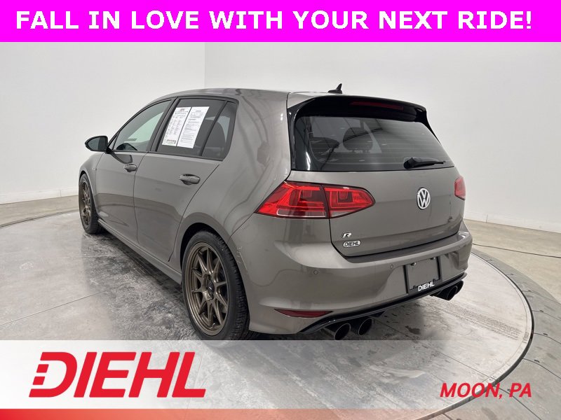 Used 2017 Volkswagen Golf R 4-Door image 5