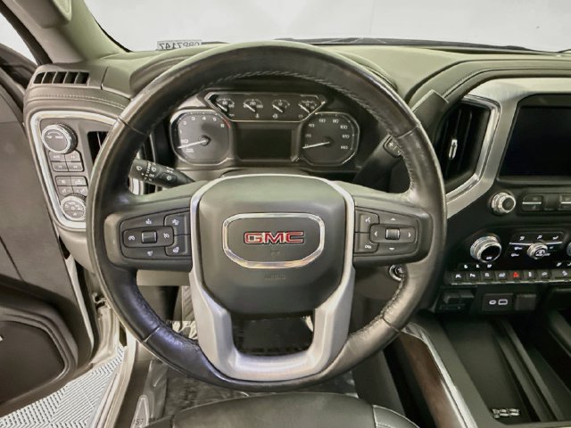 Used 2021 GMC Sierra 1500 SLT w/ SLT Premium Plus Package AWD/4WD image 12