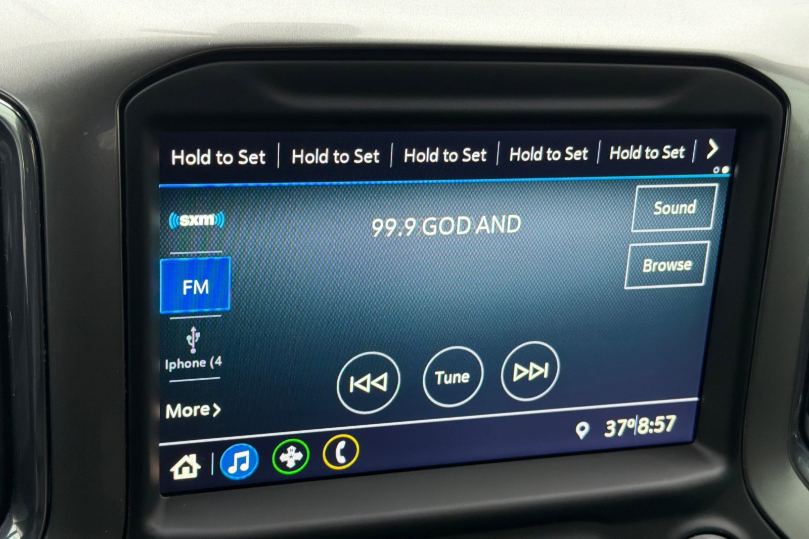 Used 2022 Chevrolet Silverado 3500 LT w/ Convenience Package image 14