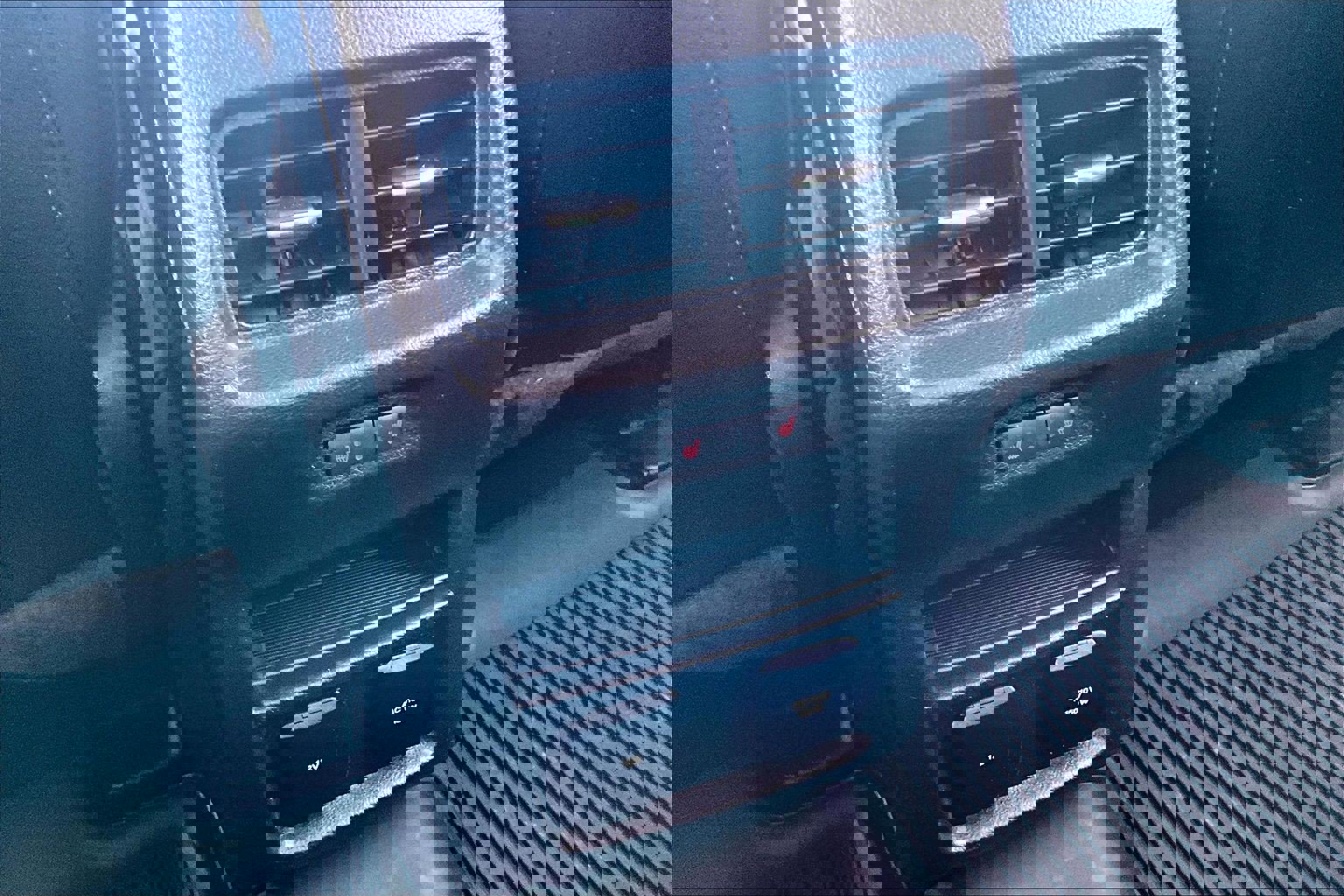 Used 2018 Ford Edge Sport w/ Equipment Group 401A image 32