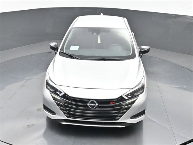 New 2025 Nissan Versa SR w/ Trunk Package image 28