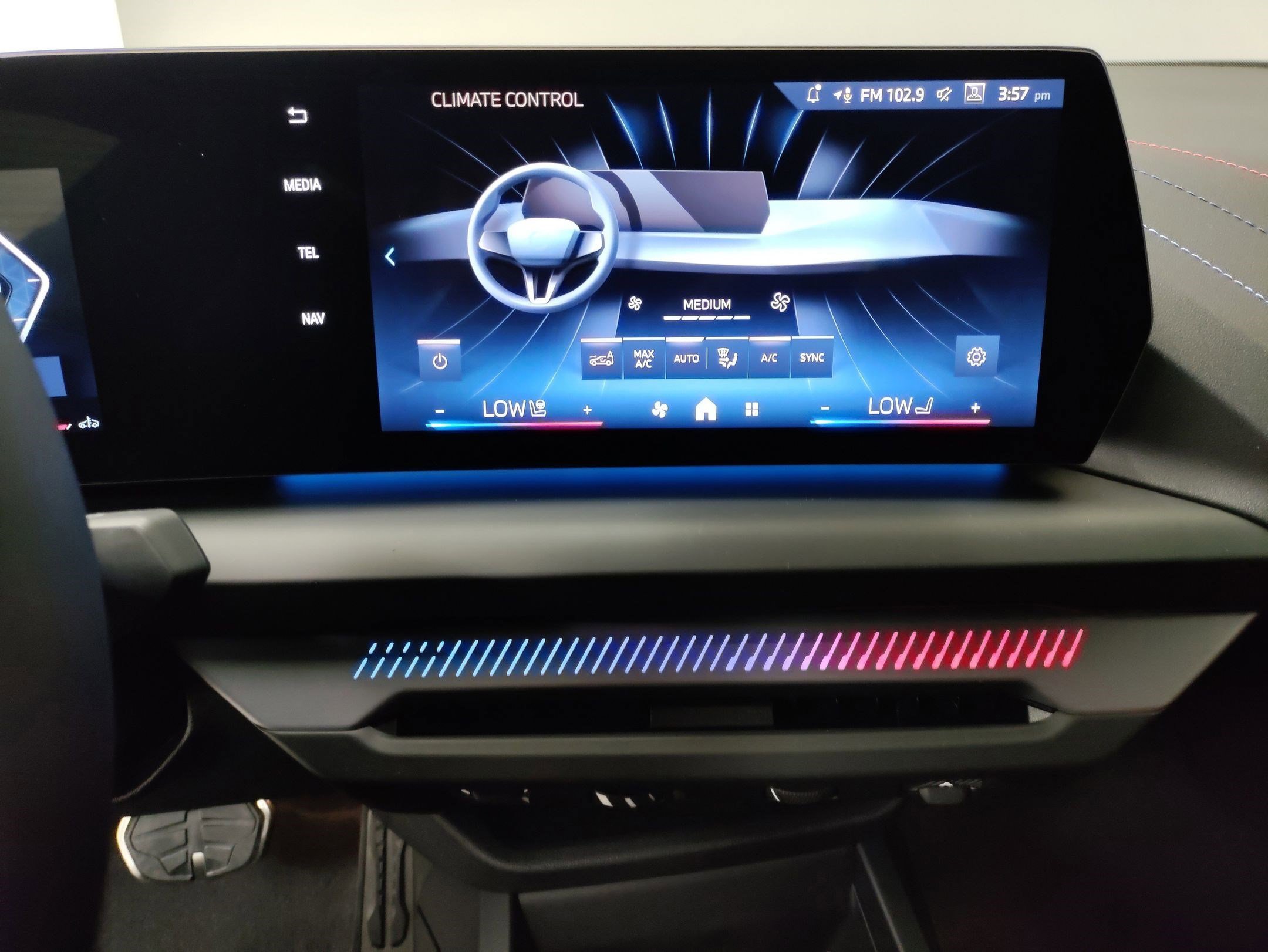 Used 2026 BMW 228i w/ Premium Package FWD image 18