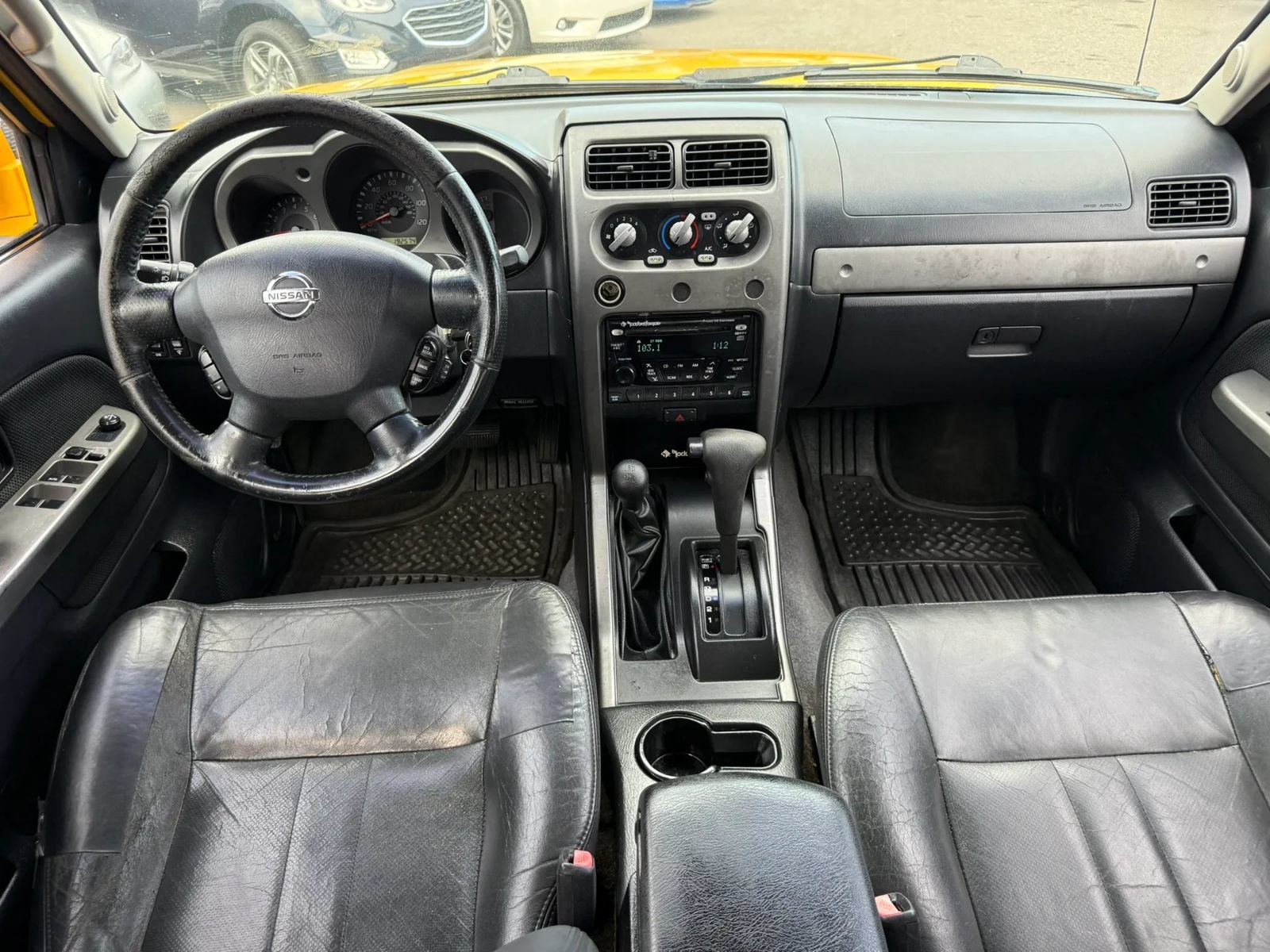 Used 2003 Nissan Frontier SE AWD/4WD image 12