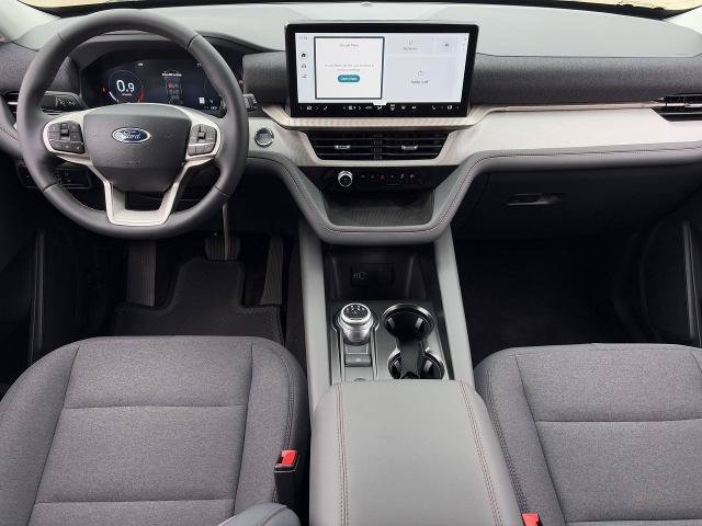 New 2026 Ford Explorer Active RWD image 36