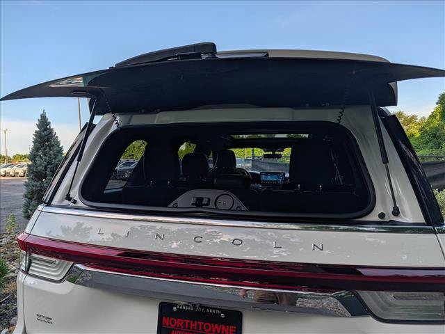 Used 2024 Lincoln Navigator Reserve AWD/4WD image 26