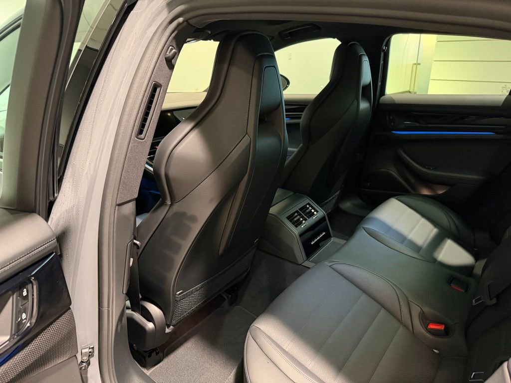 New 2026 Porsche Panamera 4 image 25