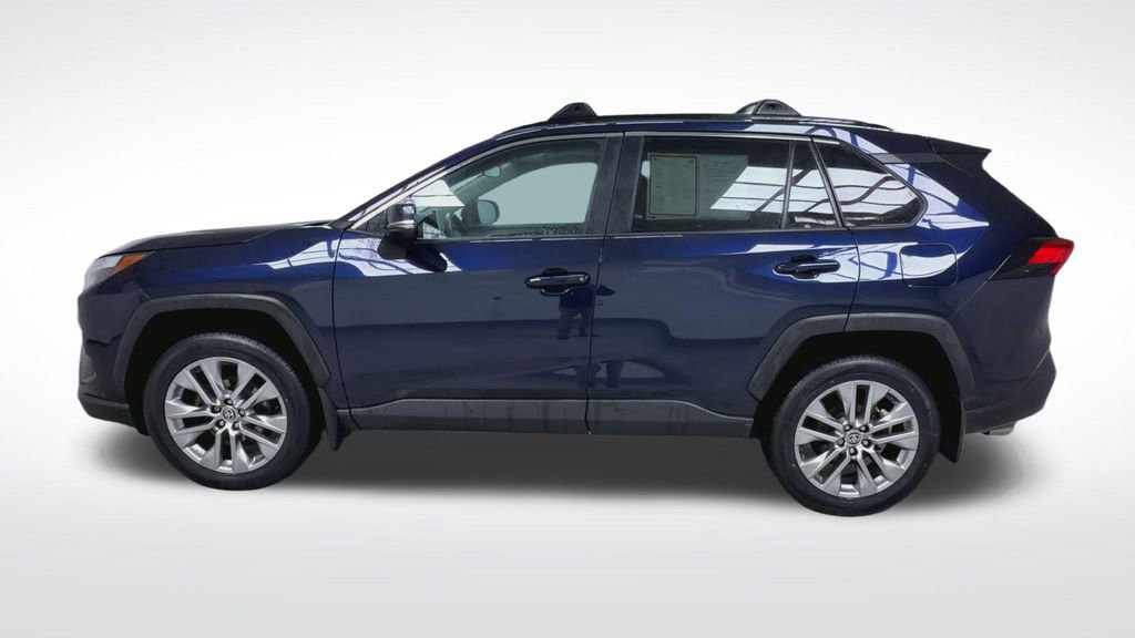 Certified 2023 Toyota RAV4 XLE Premium image 6