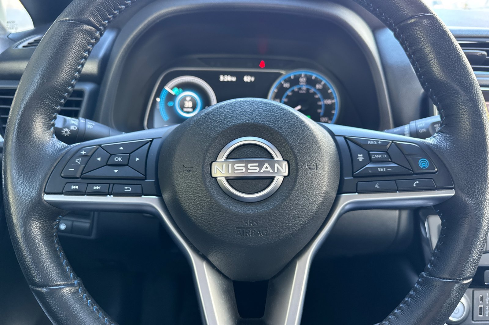 Certified 2023 Nissan Leaf SV Plus FWD image 36