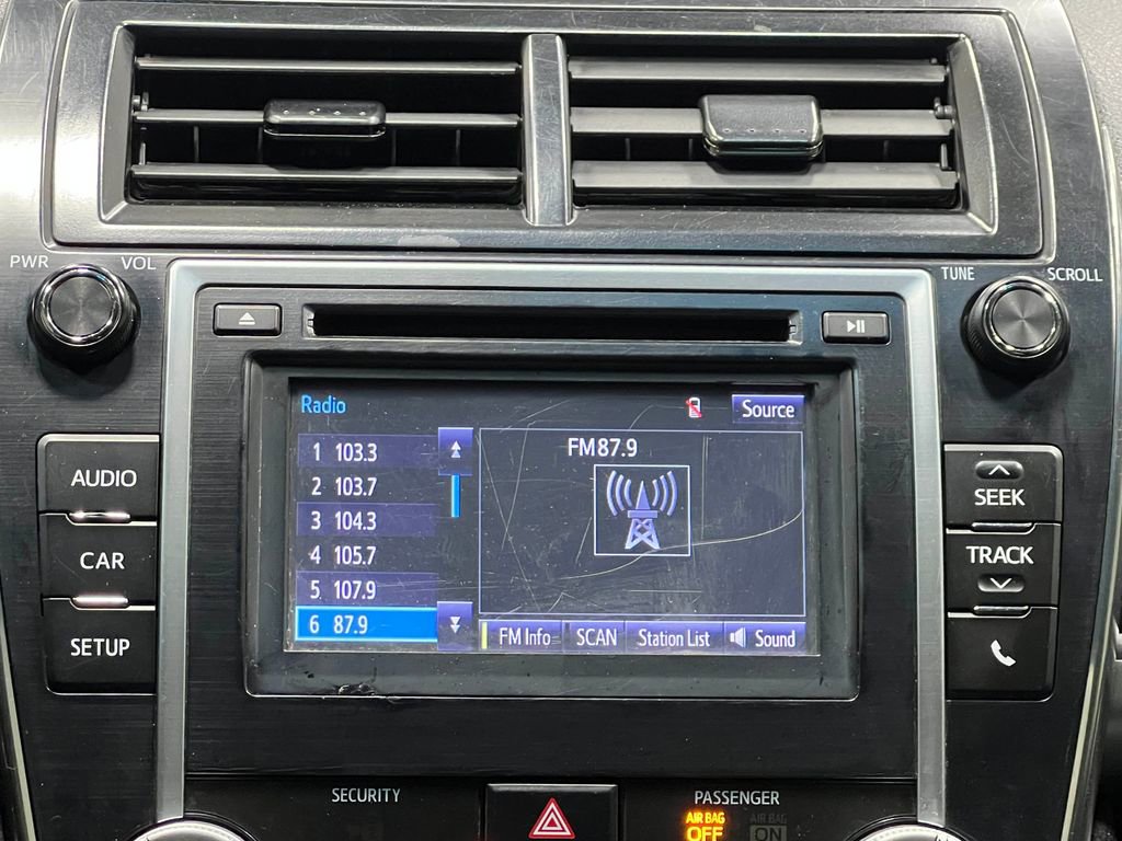 Used 2014 Toyota Camry SE image 22