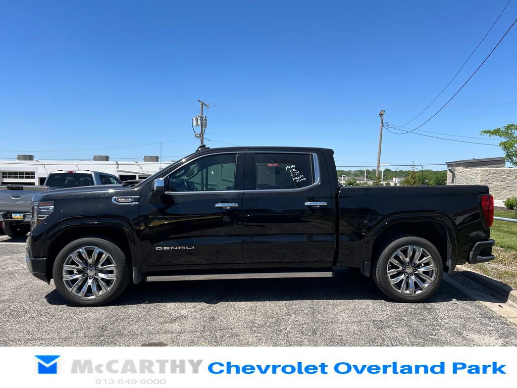 Used 2022 GMC Sierra 1500 Denali w/ Denali Reserve Package AWD/4WD image 6