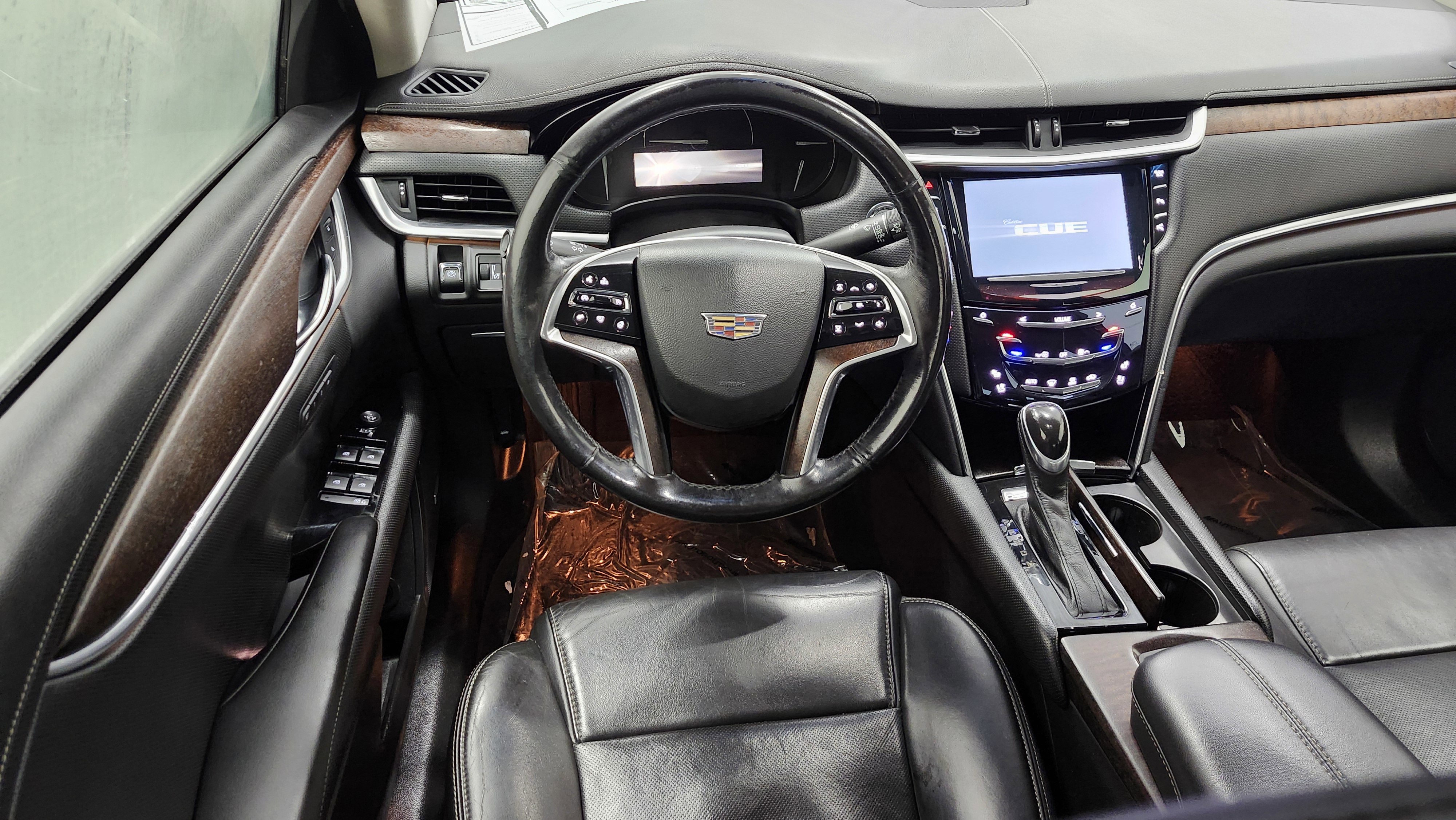 Used 2019 Cadillac XTS Luxury image 25