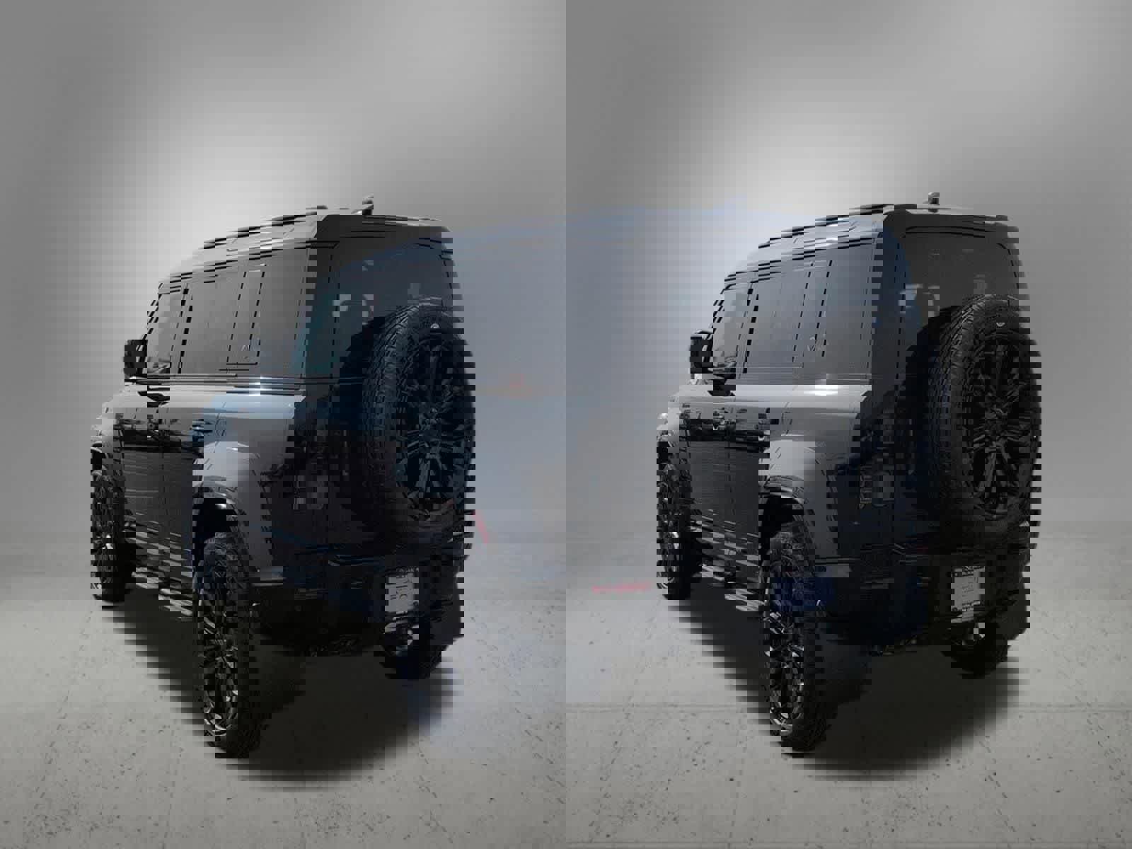 New 2026 Land Rover Defender 110 OCTA AWD/4WD image 4