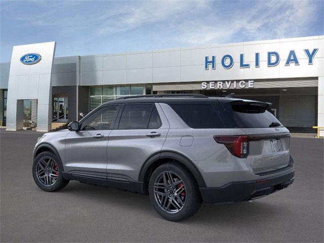 New 2026 Ford Explorer ST-Line w/ ST-Line Street Pack image 4