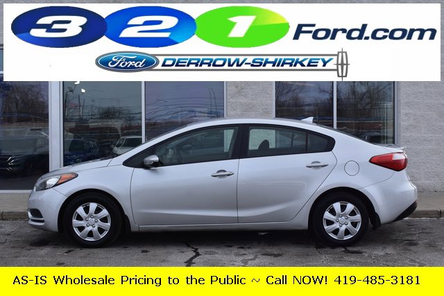 Used 2016 Kia Forte LX image 2