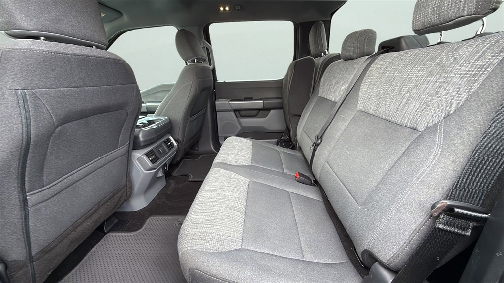 Used 2021 Ford F150 XLT image 12