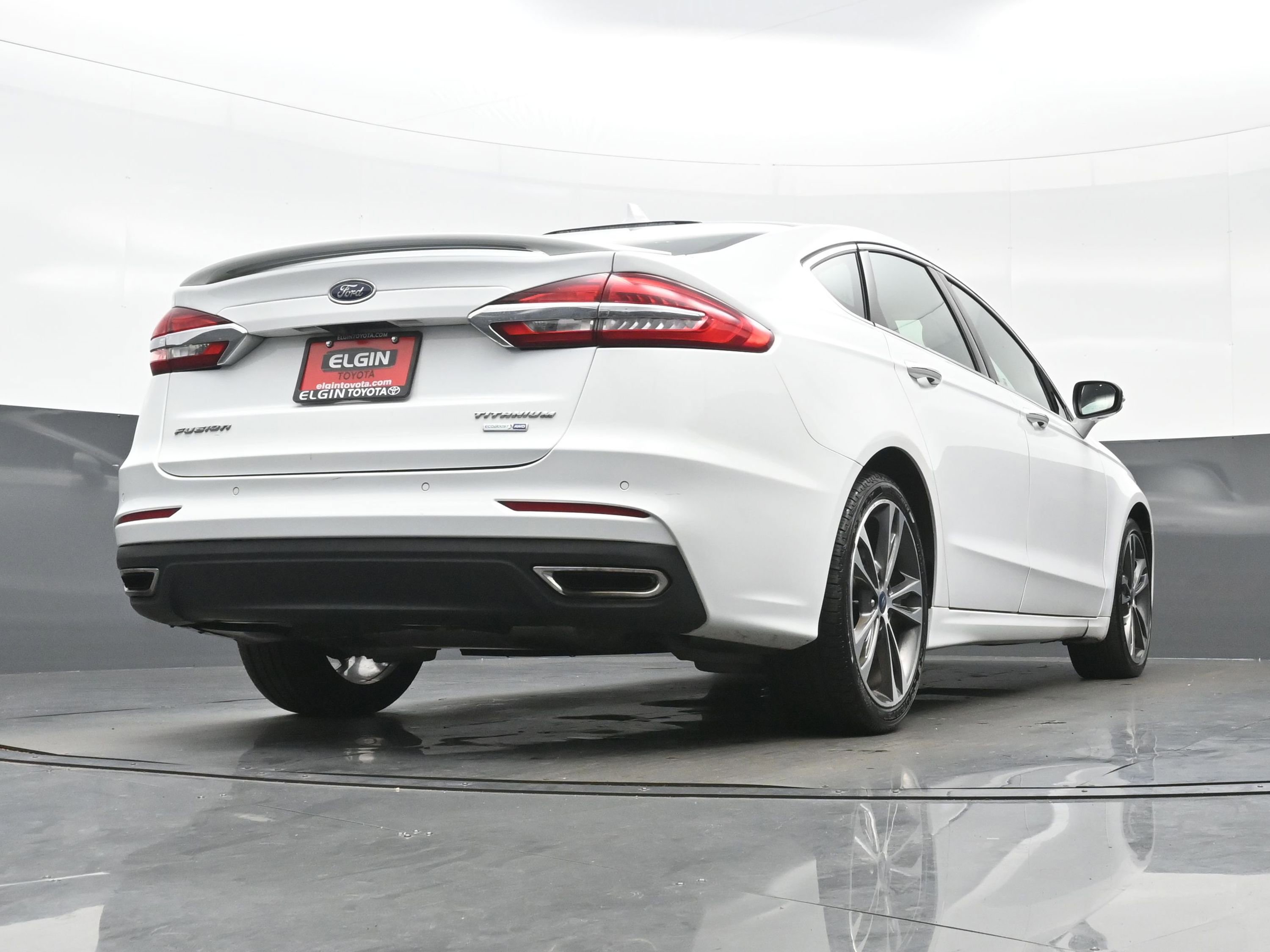 Used 2019 Ford Fusion Titanium AWD/4WD image 33