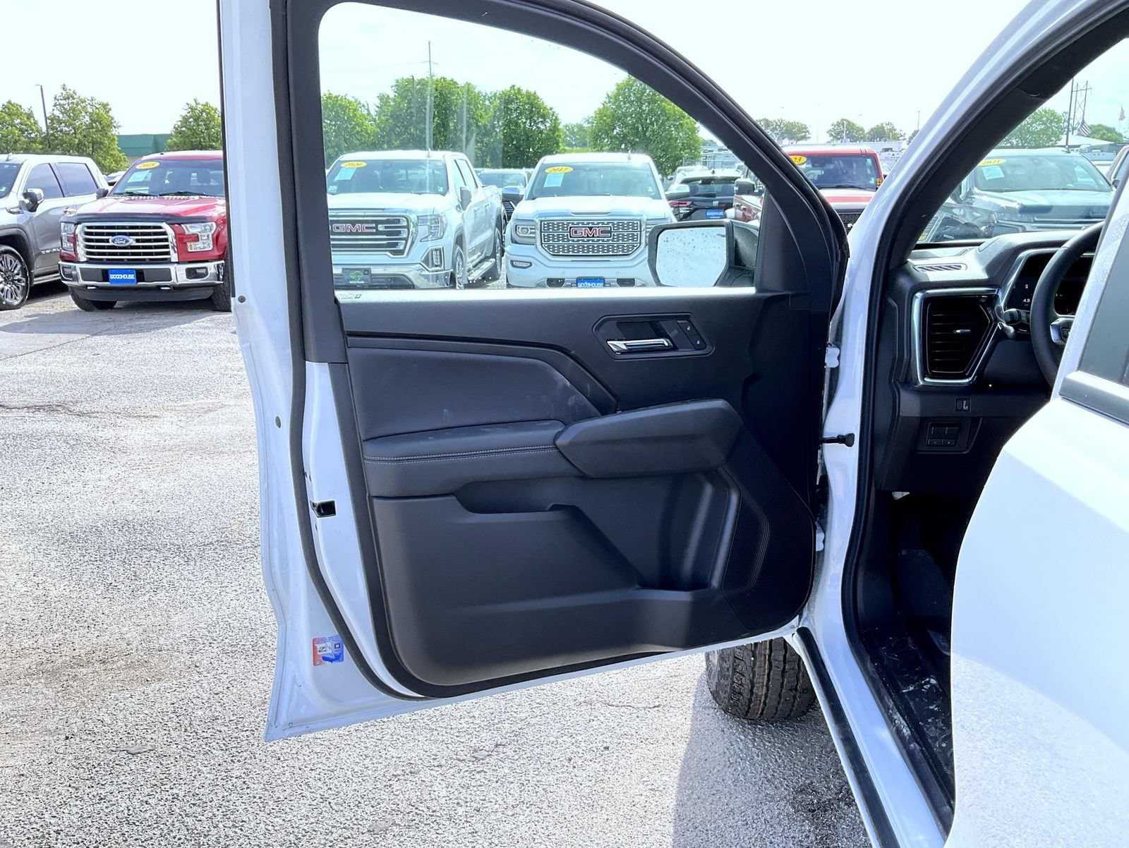 New 2026 GMC Canyon Elevation w/ Convenience Package AWD/4WD image 9