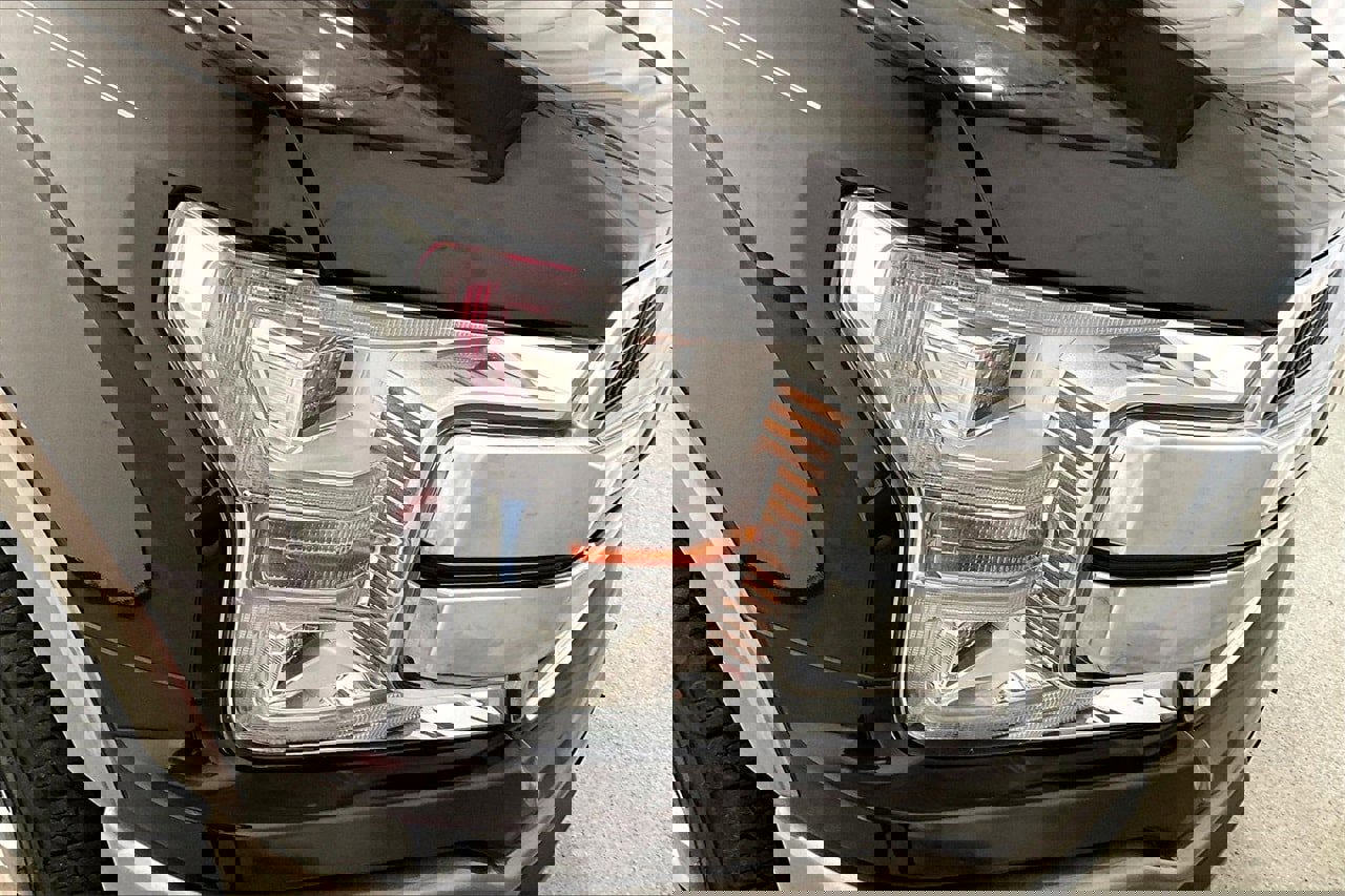 Used 2019 Ford F150 King Ranch w/ Equipment Group 601A Luxury image 28