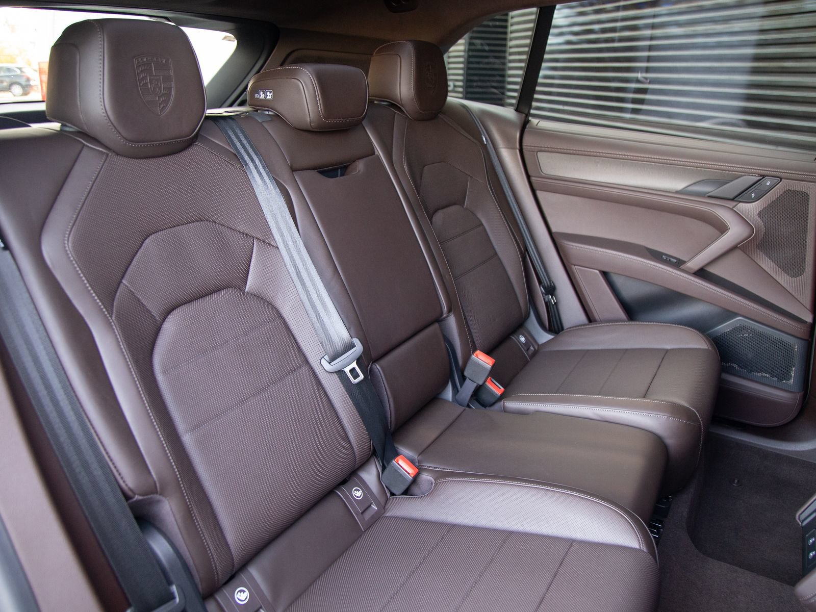 New 2026 Porsche Cayenne Turbo AWD/4WD image 25