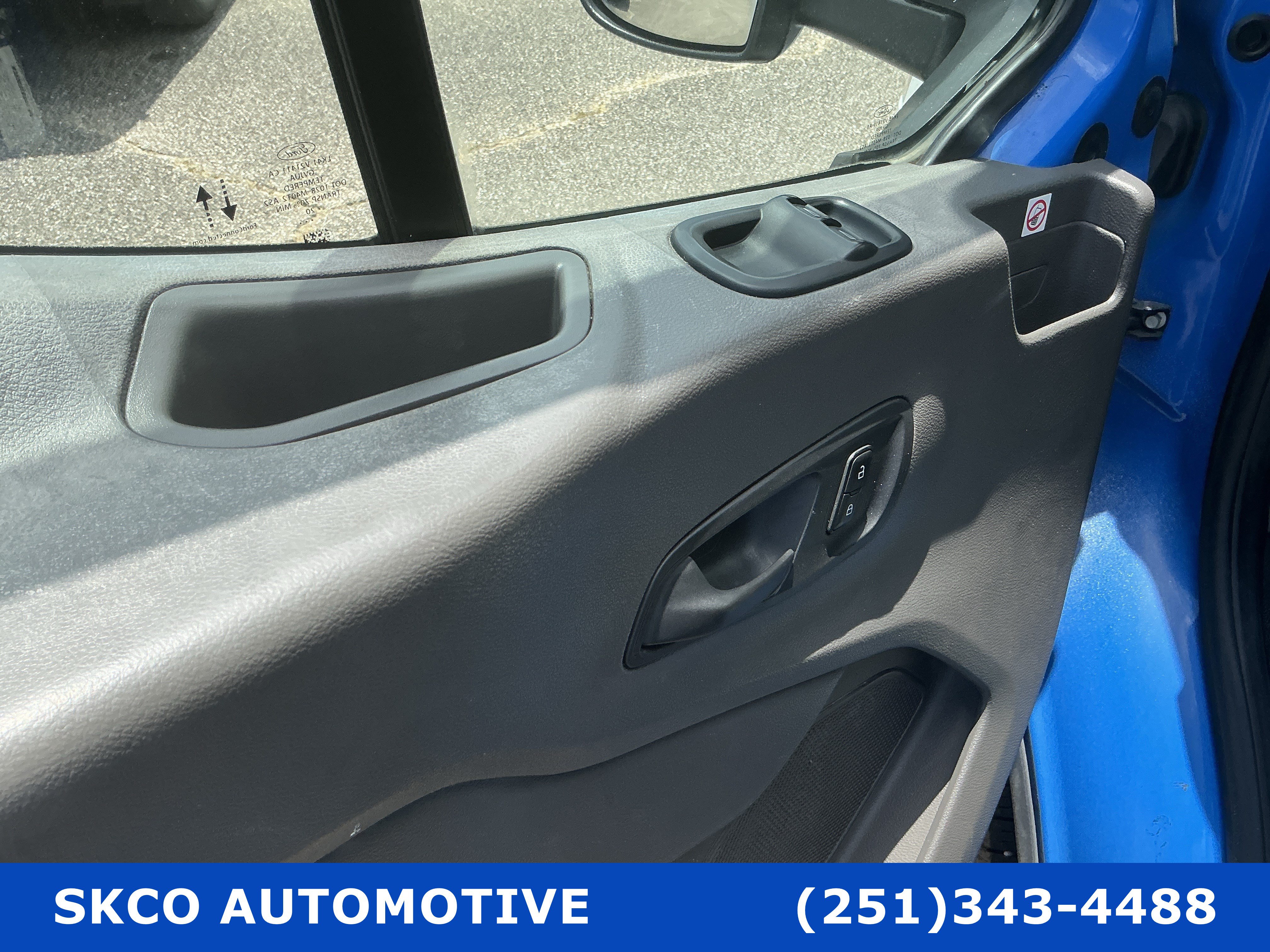 Used 2020 Ford Transit 250 Low Roof RWD image 22