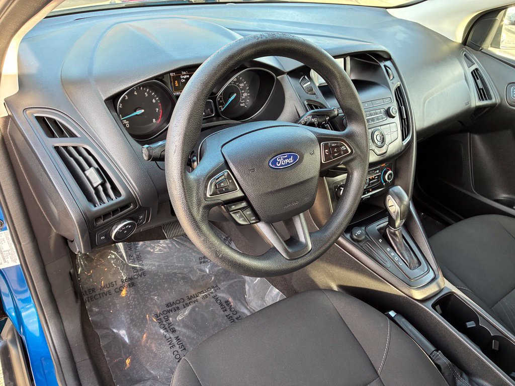 Used 2018 Ford Focus SE FWD image 16
