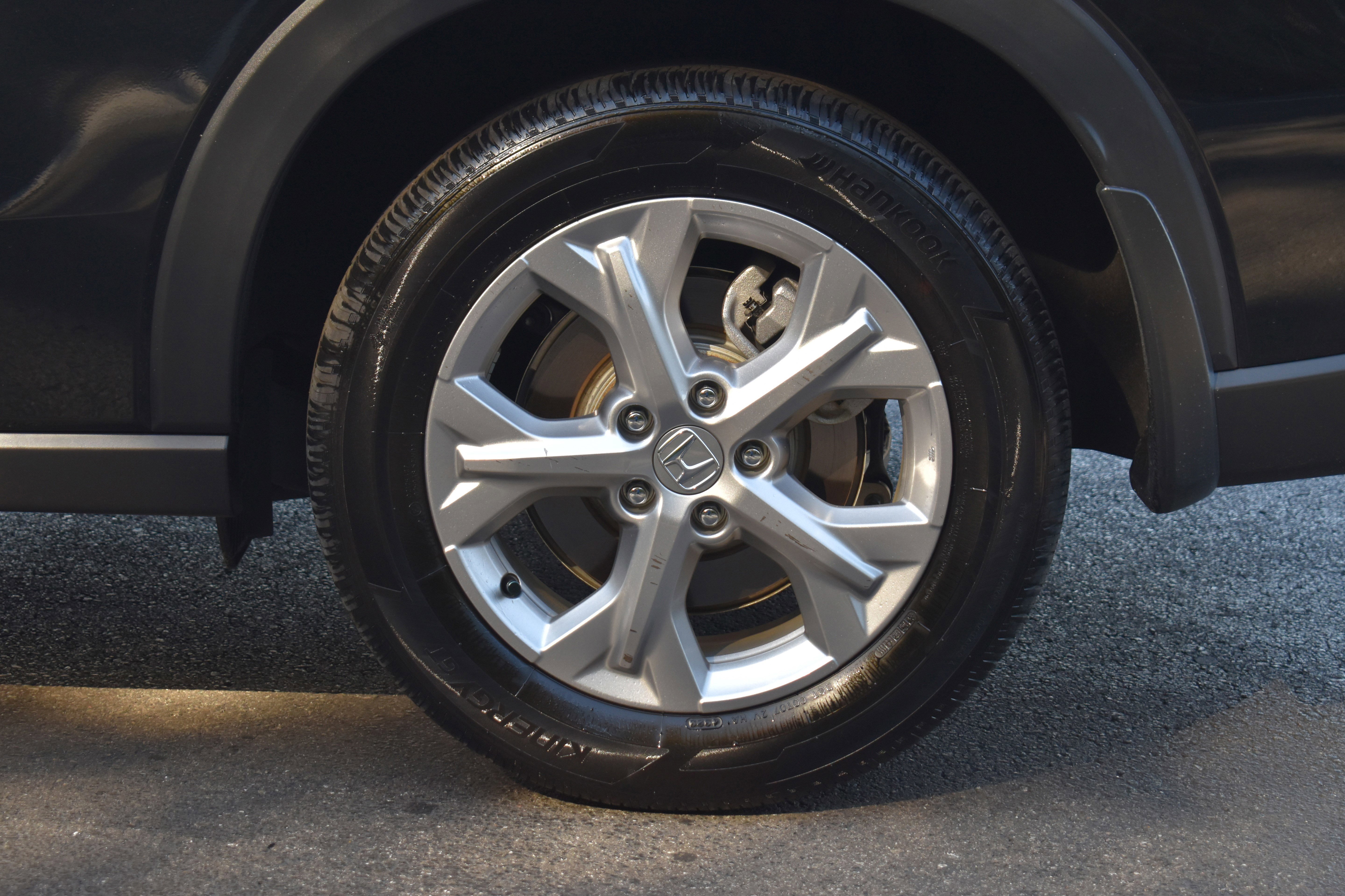 Certified 2024 Honda HR-V LX image 35