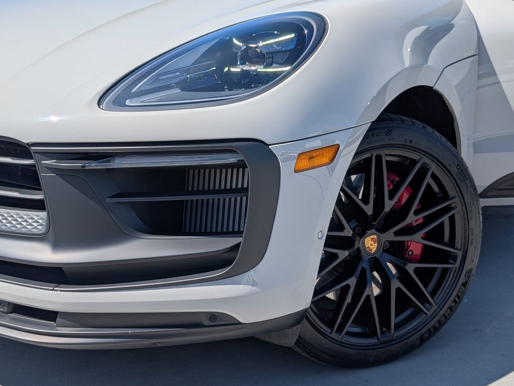 Certified 2023 Porsche Macan GTS image 10