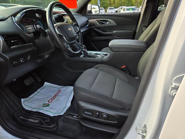 Used 2023 Chevrolet Traverse LT AWD/4WD image 10