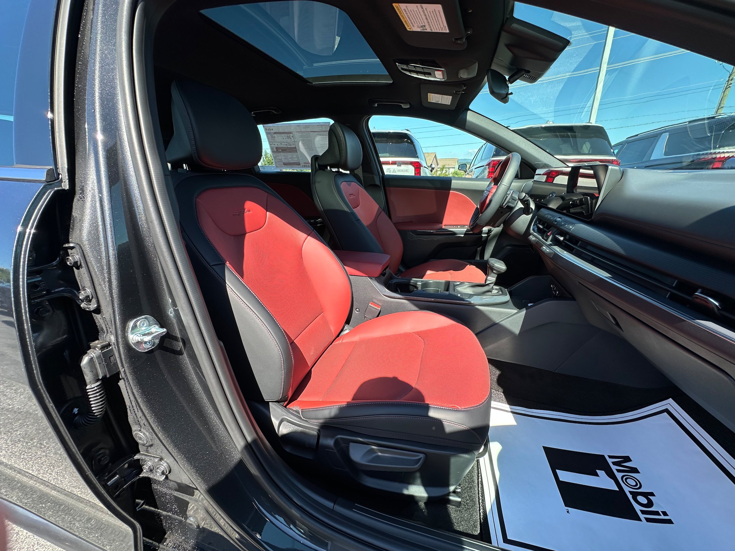 New 2026 Kia K4 GT-Line w/ GT-Line Premium Package FWD image 15