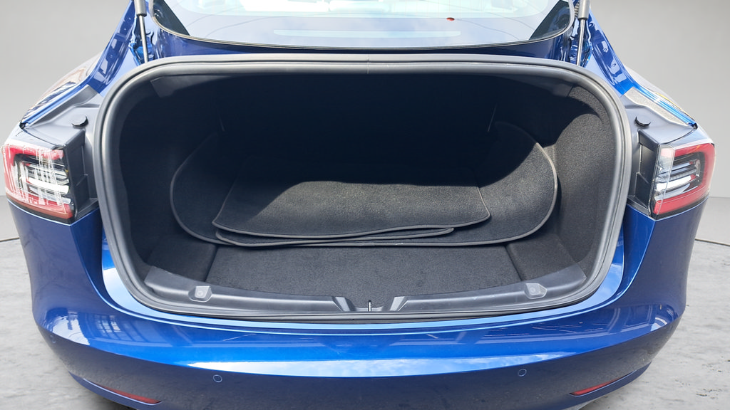 Used 2020 Tesla Model 3 Long Range AWD/4WD image 25