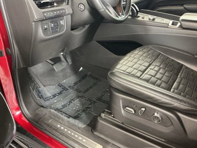 Used 2021 Cadillac Escalade Premium Luxury Platinum image 16