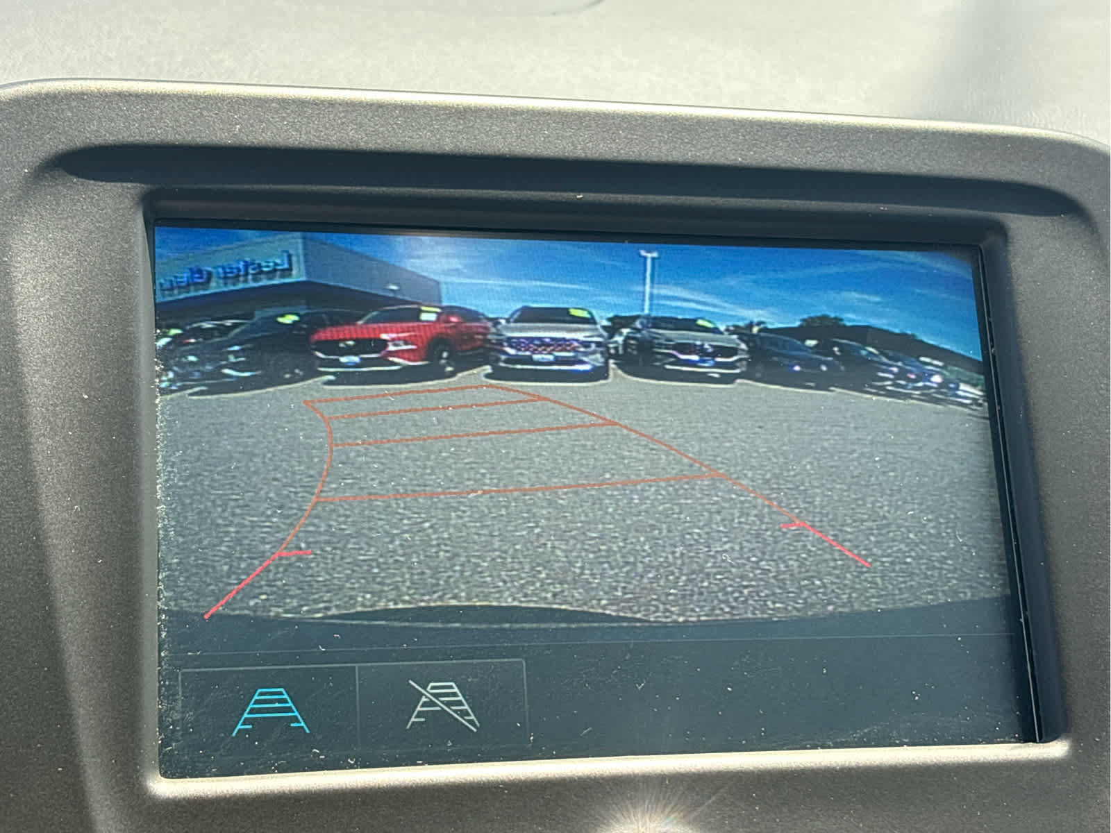 Certified 2018 Chevrolet Malibu LT FWD image 13