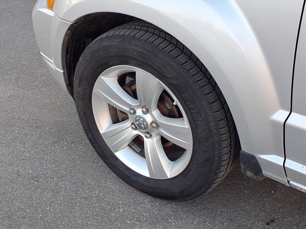 Used 2010 Dodge Caliber Mainstreet image 21