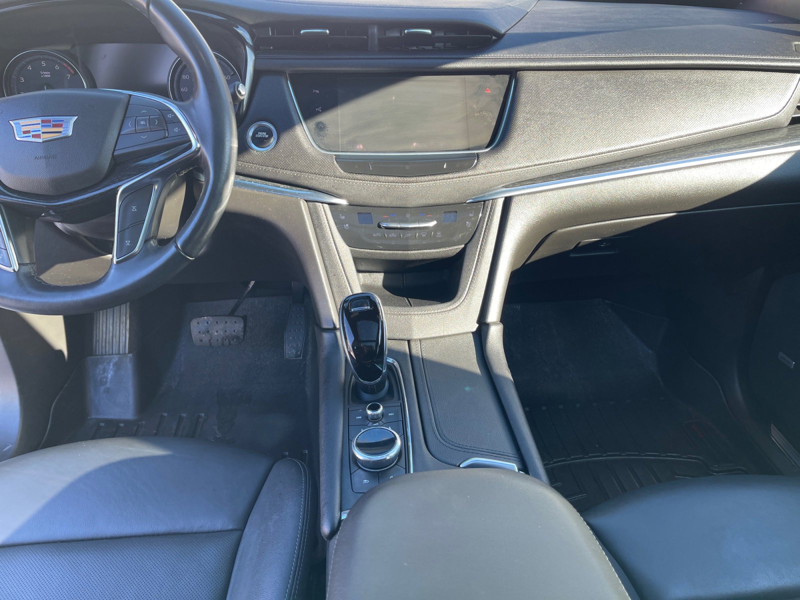 Used 2021 Cadillac XT5 Premium Luxury image 11